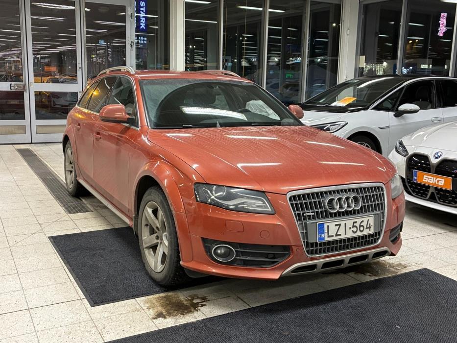 AUDI A4 ALLROAD 2011