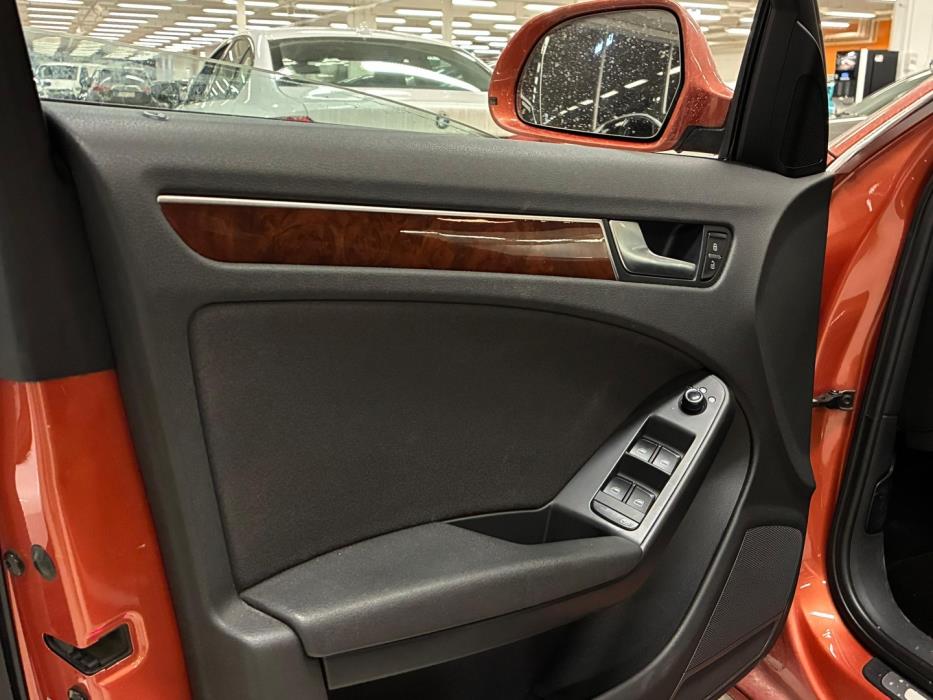 AUDI A4 ALLROAD 2011