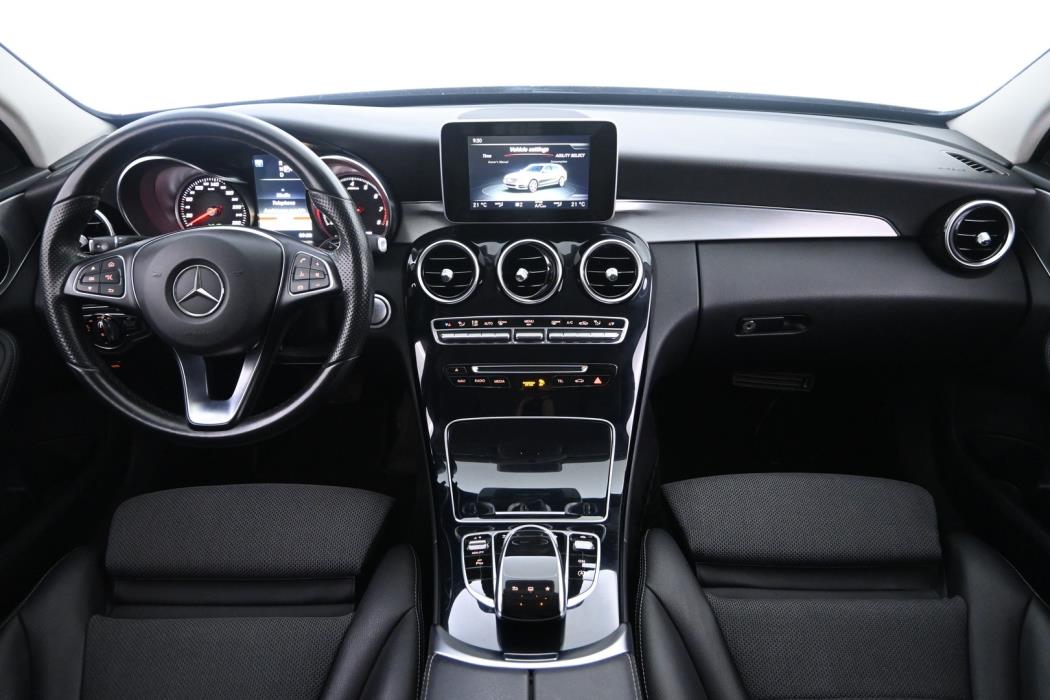 MERCEDES-BENZ C 2015