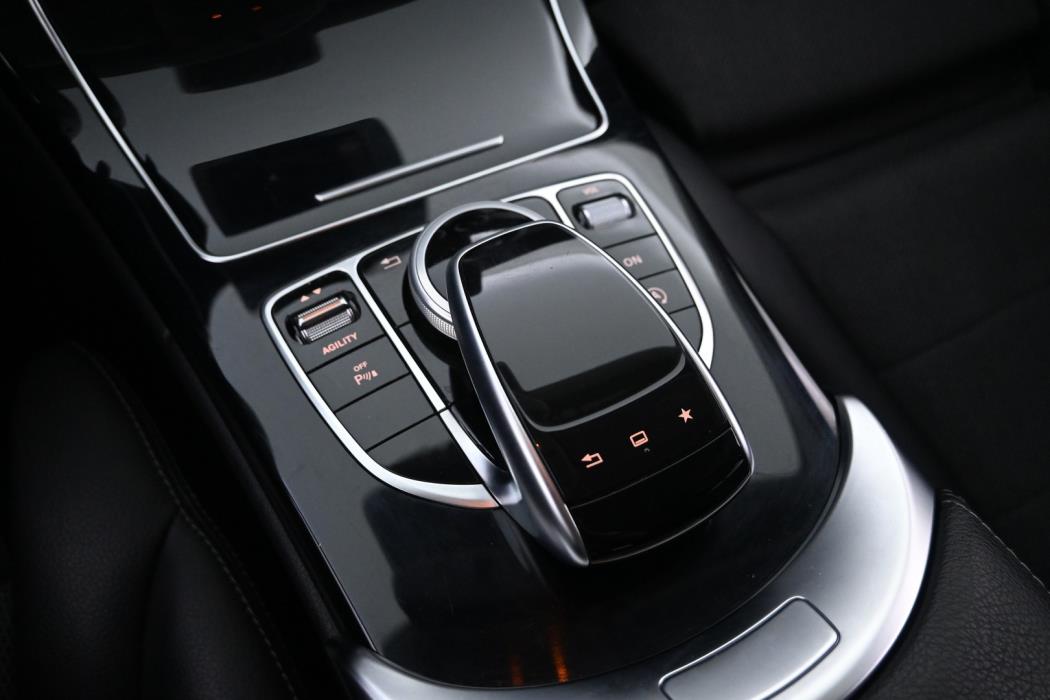 MERCEDES-BENZ C 2015