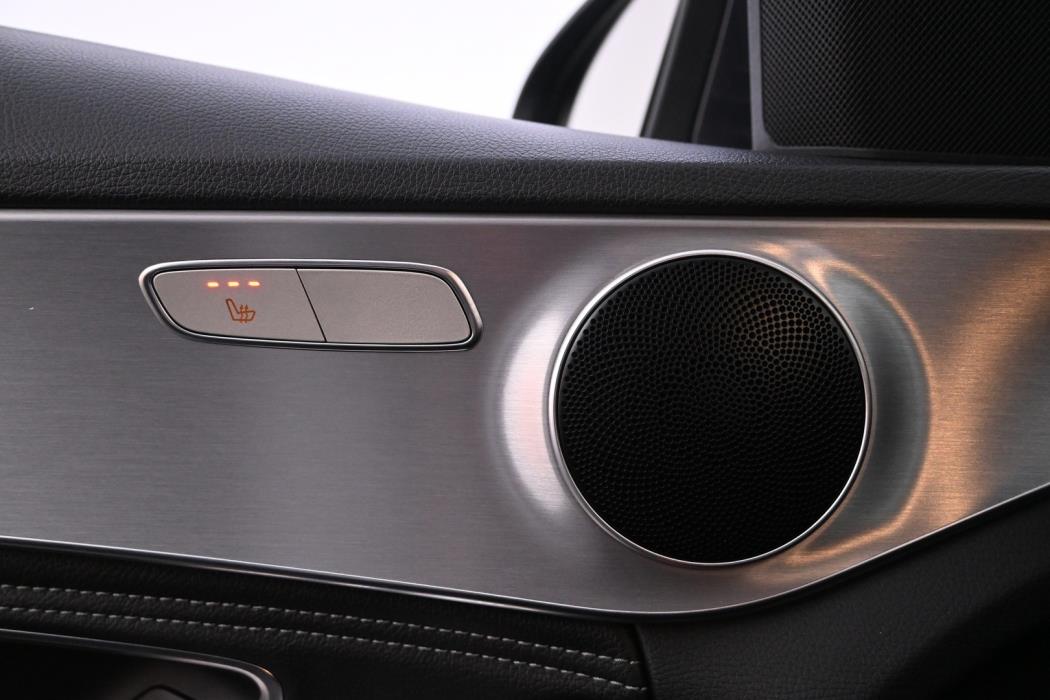 MERCEDES-BENZ C 2015