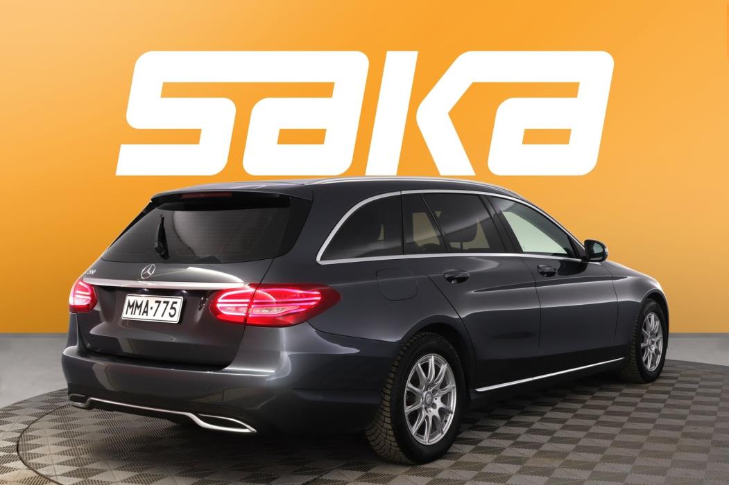 MERCEDES-BENZ C 2015