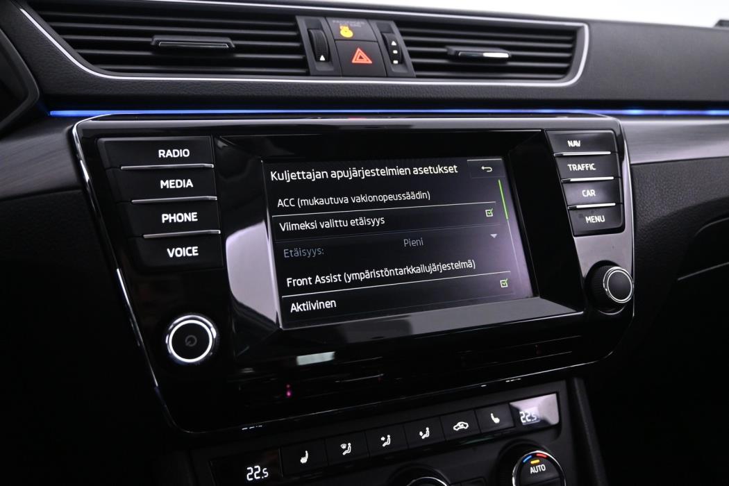 SKODA Superb 2016