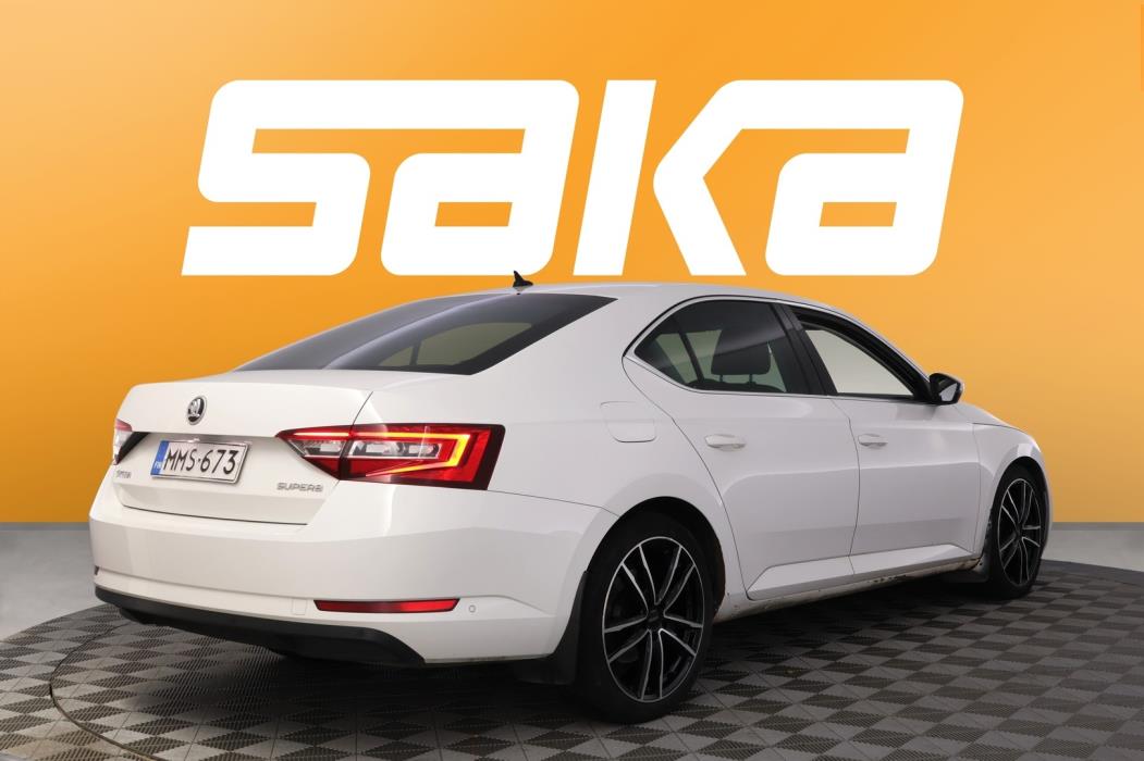 SKODA Superb 2016