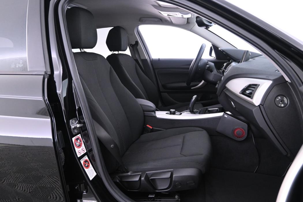 BMW 118 2016