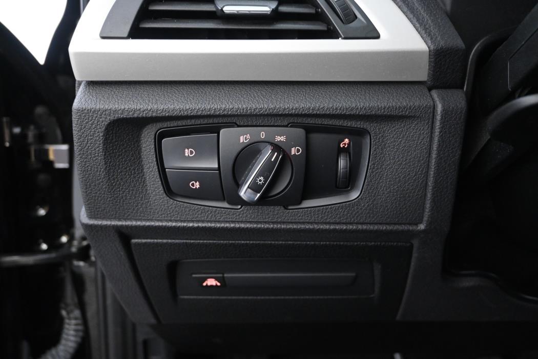 BMW 118 2016