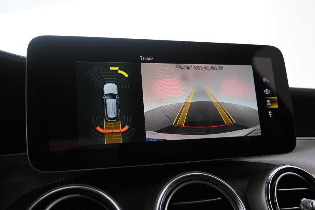 MERCEDES-BENZ GLC 2022