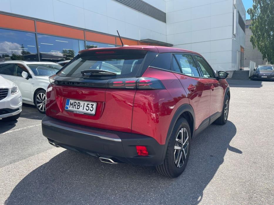 PEUGEOT 2008 2025