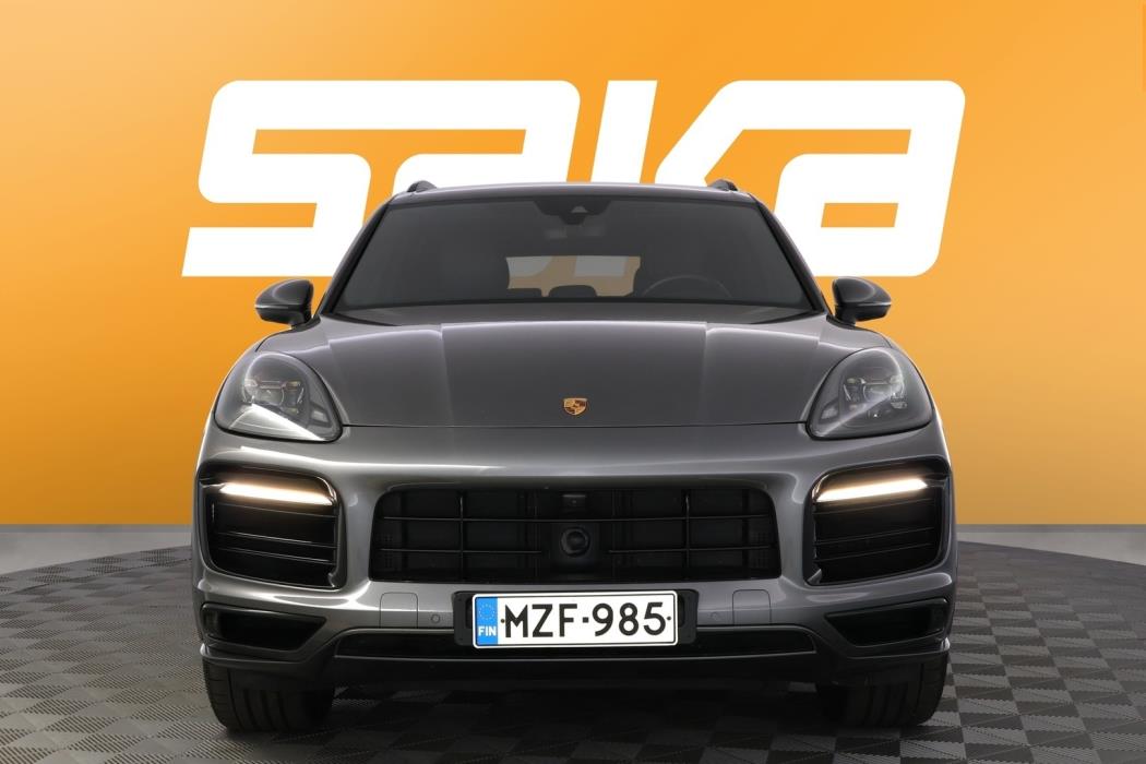 PORSCHE Cayenne 2020