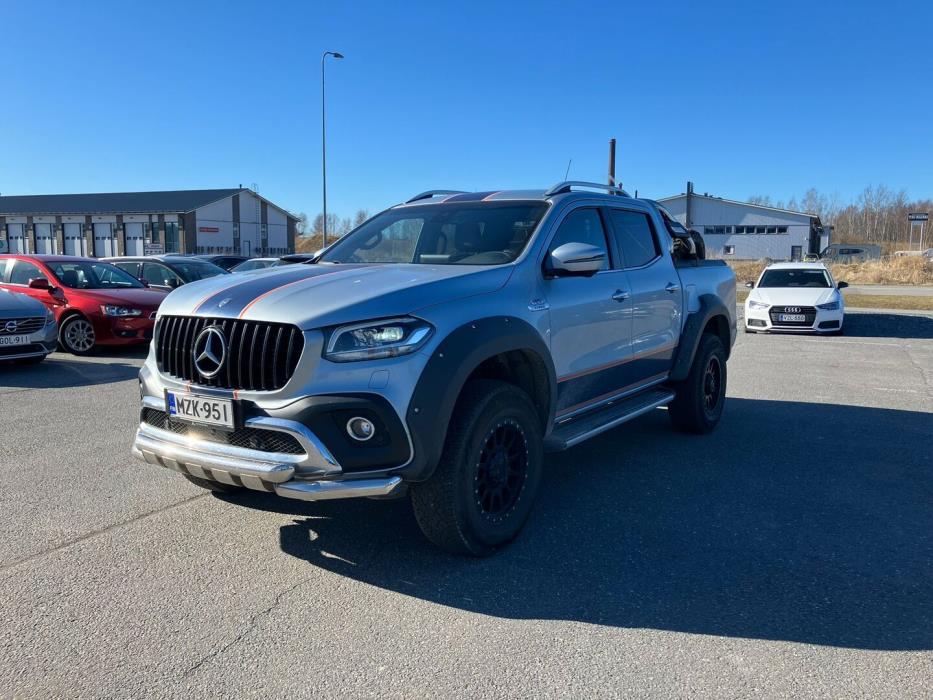 MERCEDES-BENZ A 2018