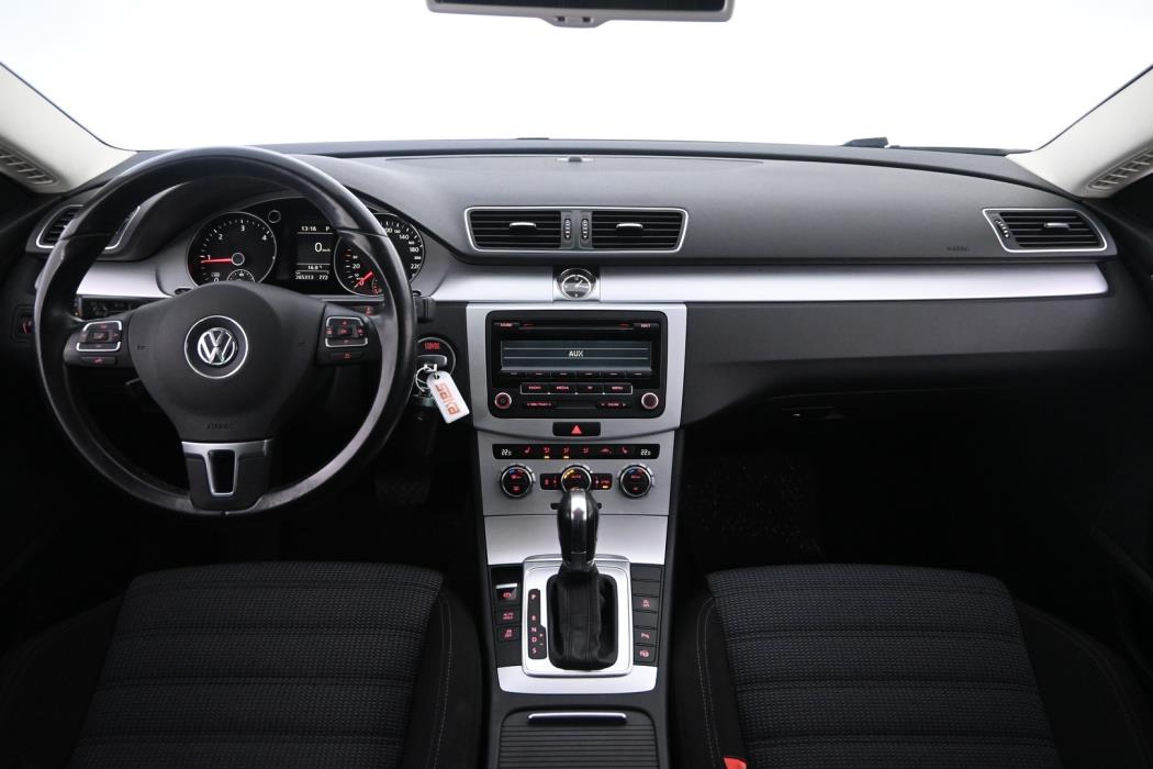 VOLKSWAGEN CC 2012