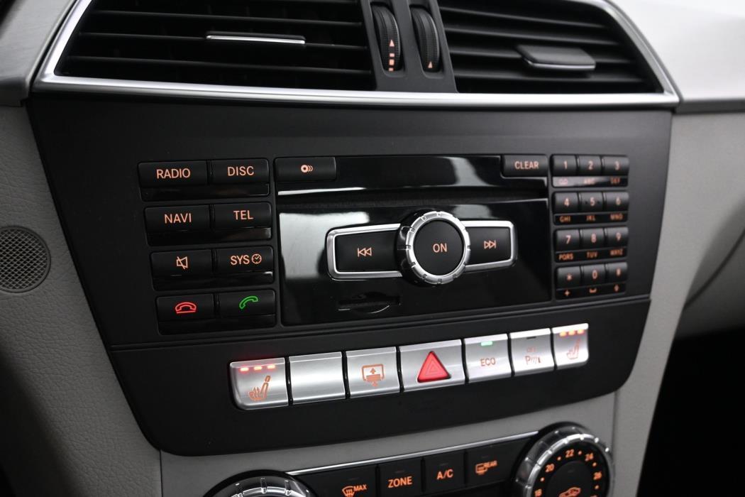 MERCEDES-BENZ C 2012