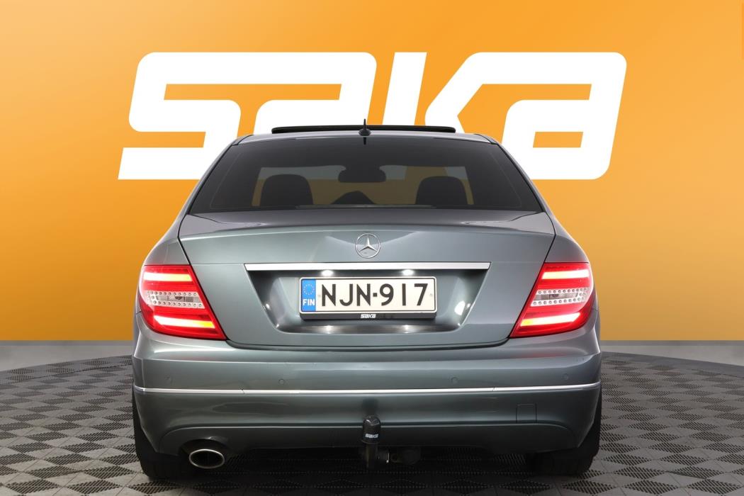 MERCEDES-BENZ C 2012