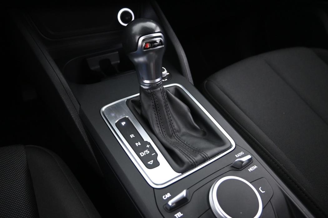 AUDI Q2 2018