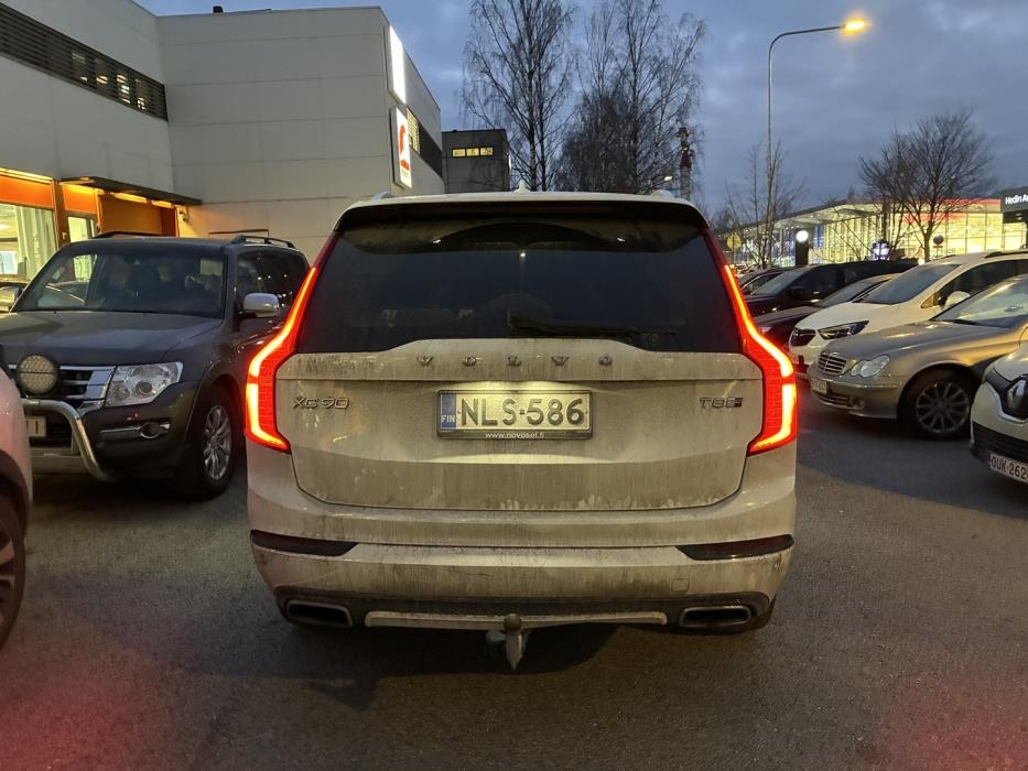 VOLVO XC90 2016