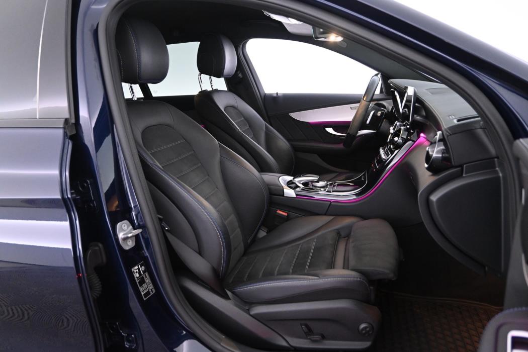 MERCEDES-BENZ C 2021