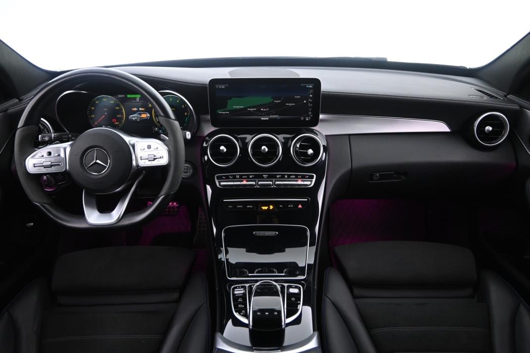 MERCEDES-BENZ C 2021