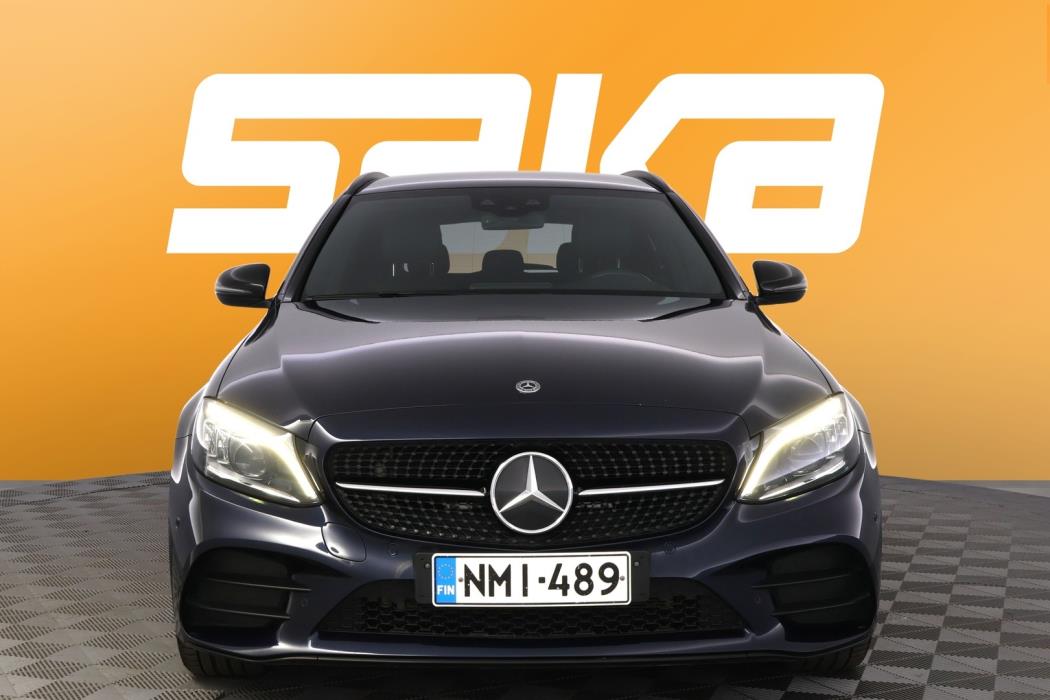 MERCEDES-BENZ C 2021