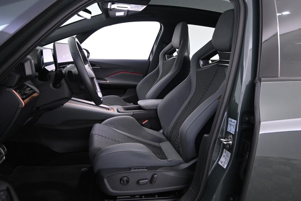 CUPRA Born 2025