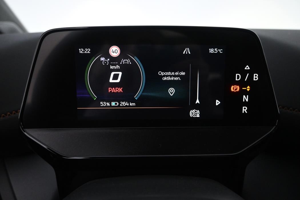 CUPRA Born 2025