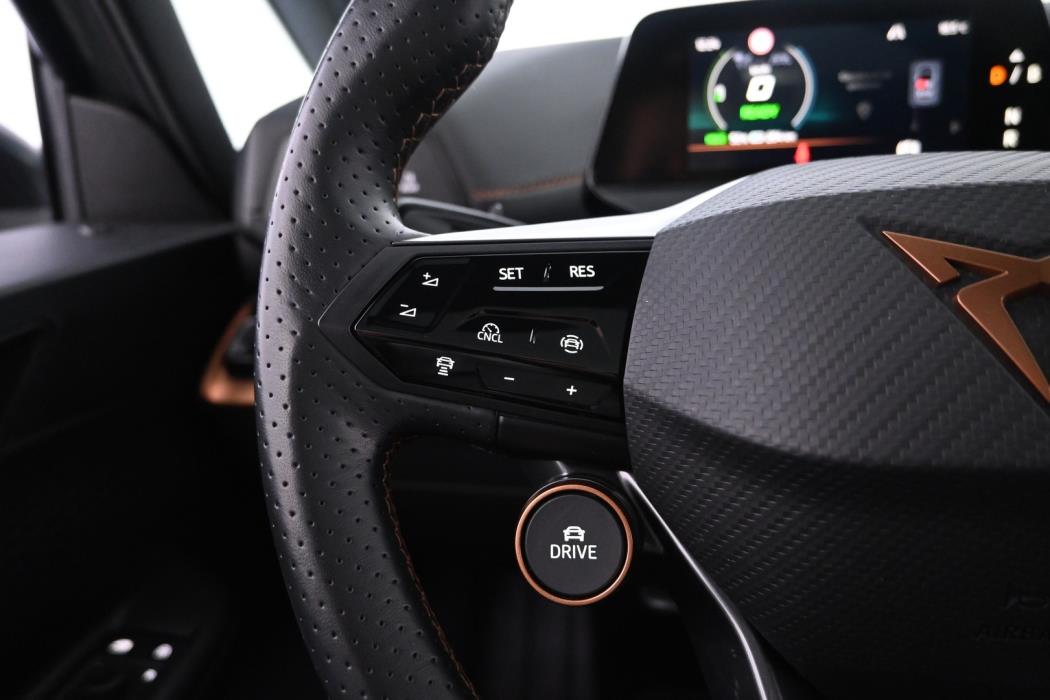 CUPRA Born 2025