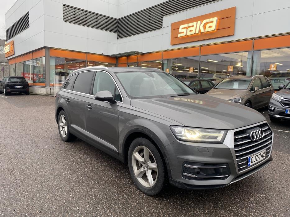 AUDI Q7 2016