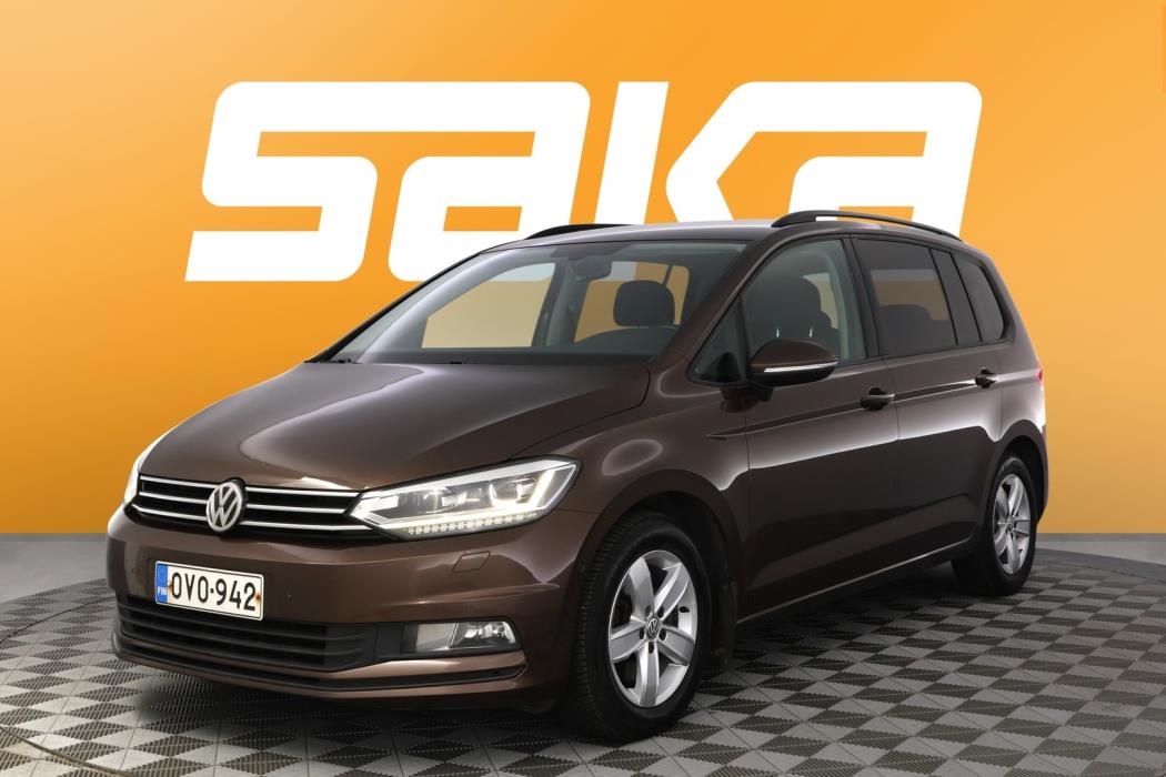 VOLKSWAGEN Touran 2017