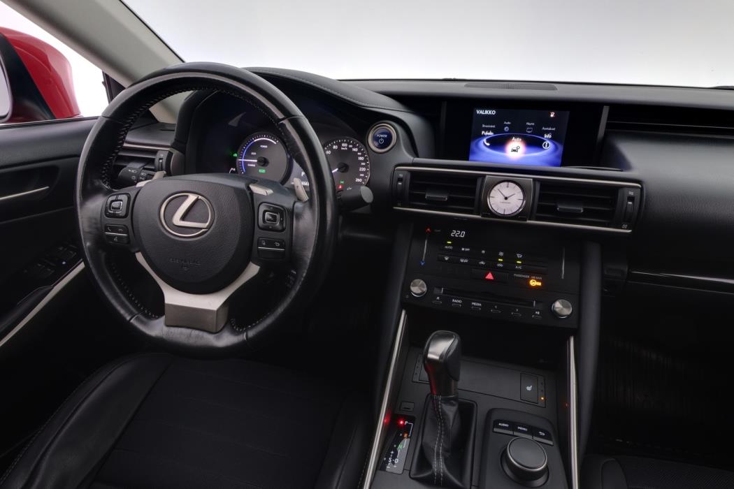 LEXUS IS 2017