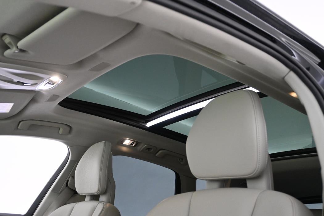 VOLVO XC60 2018