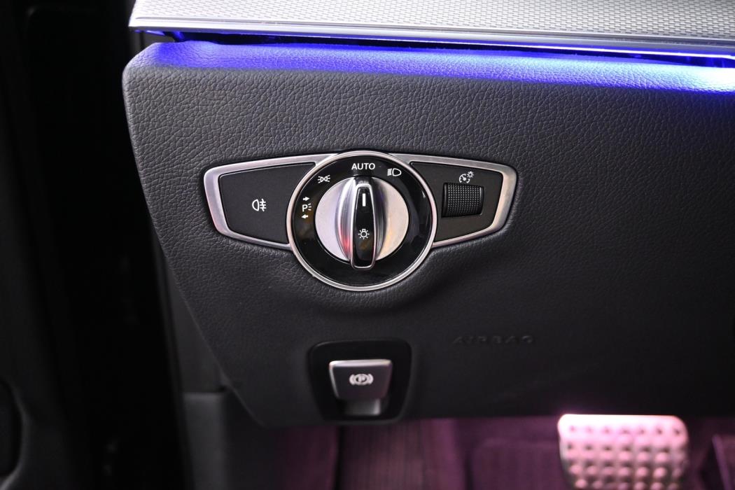 MERCEDES-BENZ E 2018