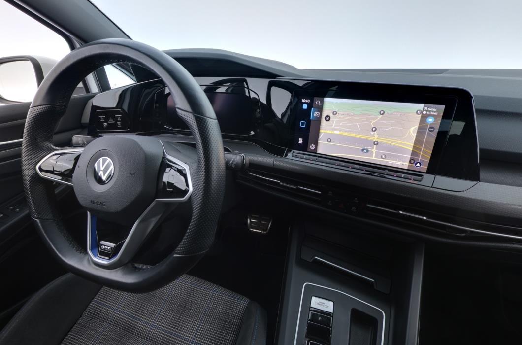 VOLKSWAGEN Golf 2021