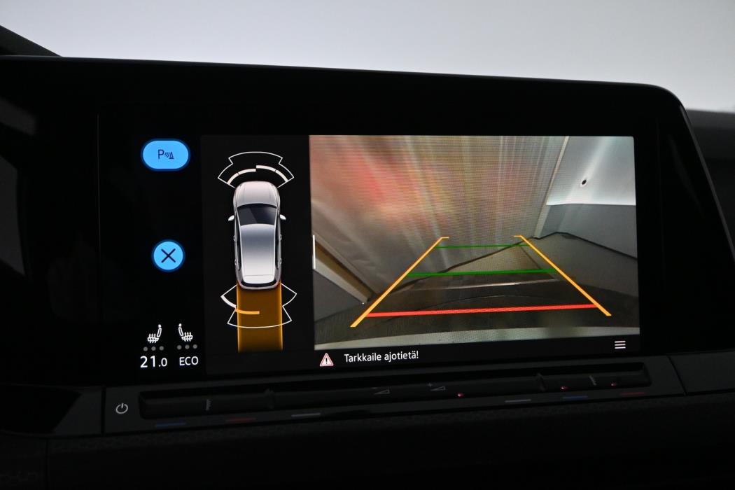 VOLKSWAGEN Golf 2021