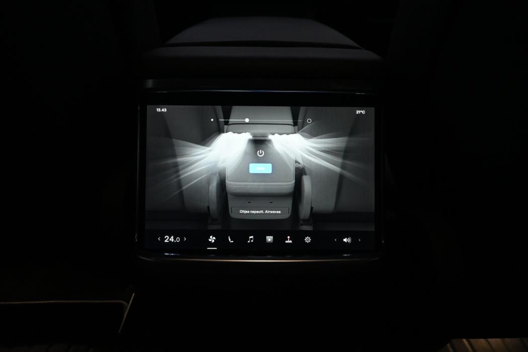 TESLA Model X 2023
