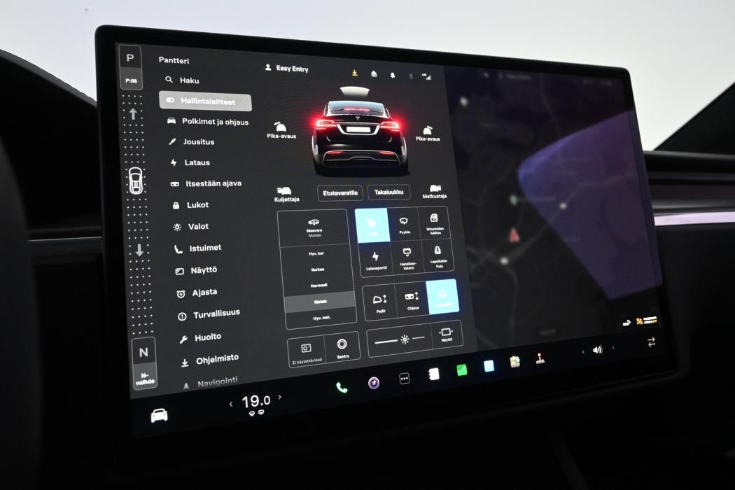 TESLA Model X 2023