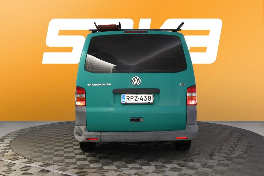 VOLKSWAGEN Transporter 2005