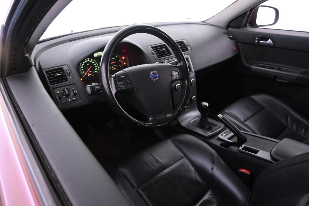 VOLVO V50 2009