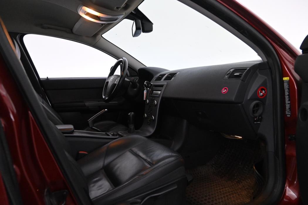VOLVO V50 2009
