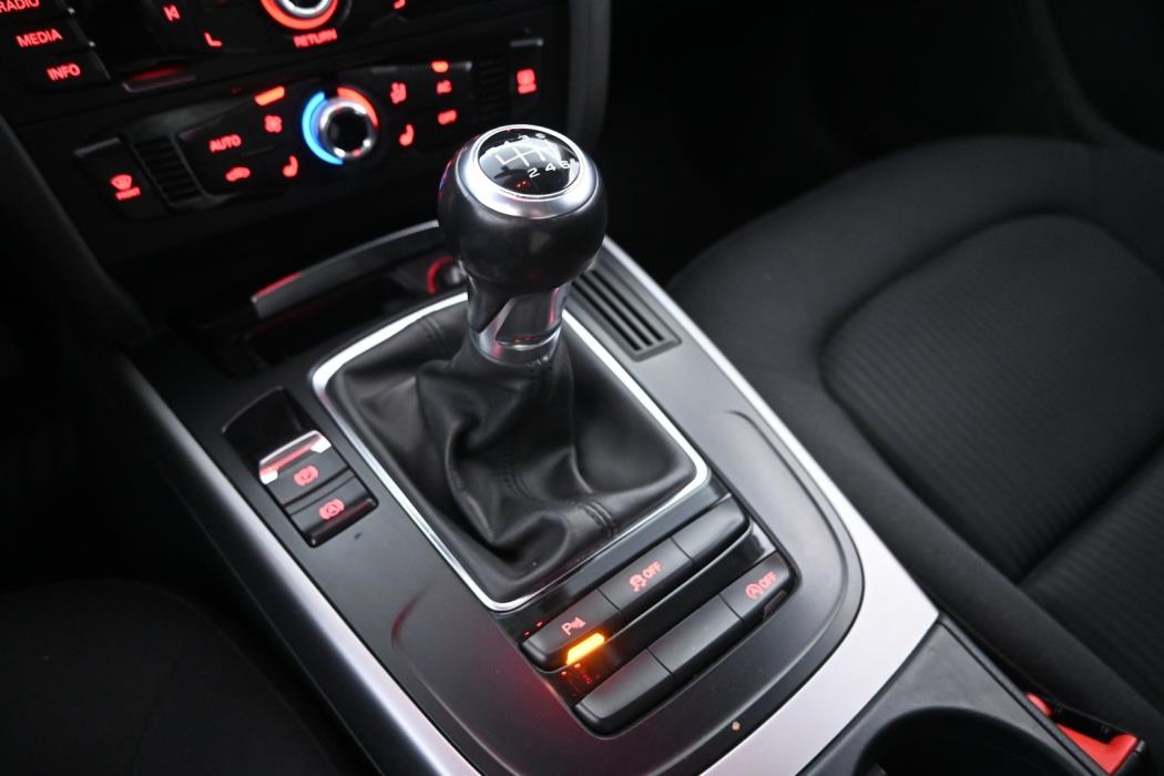 AUDI A4 2013