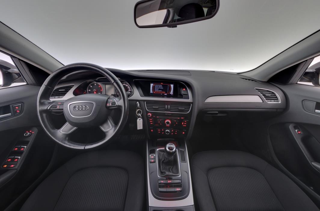 AUDI A4 2013