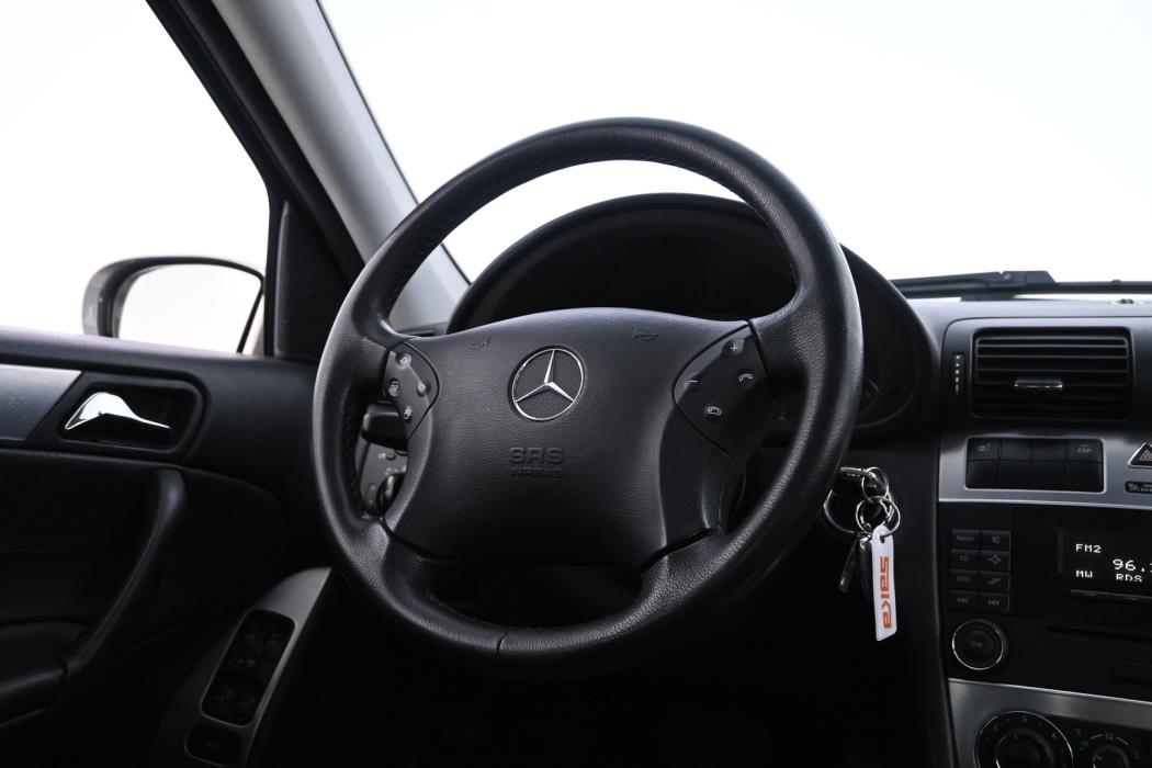 MERCEDES-BENZ C 2007