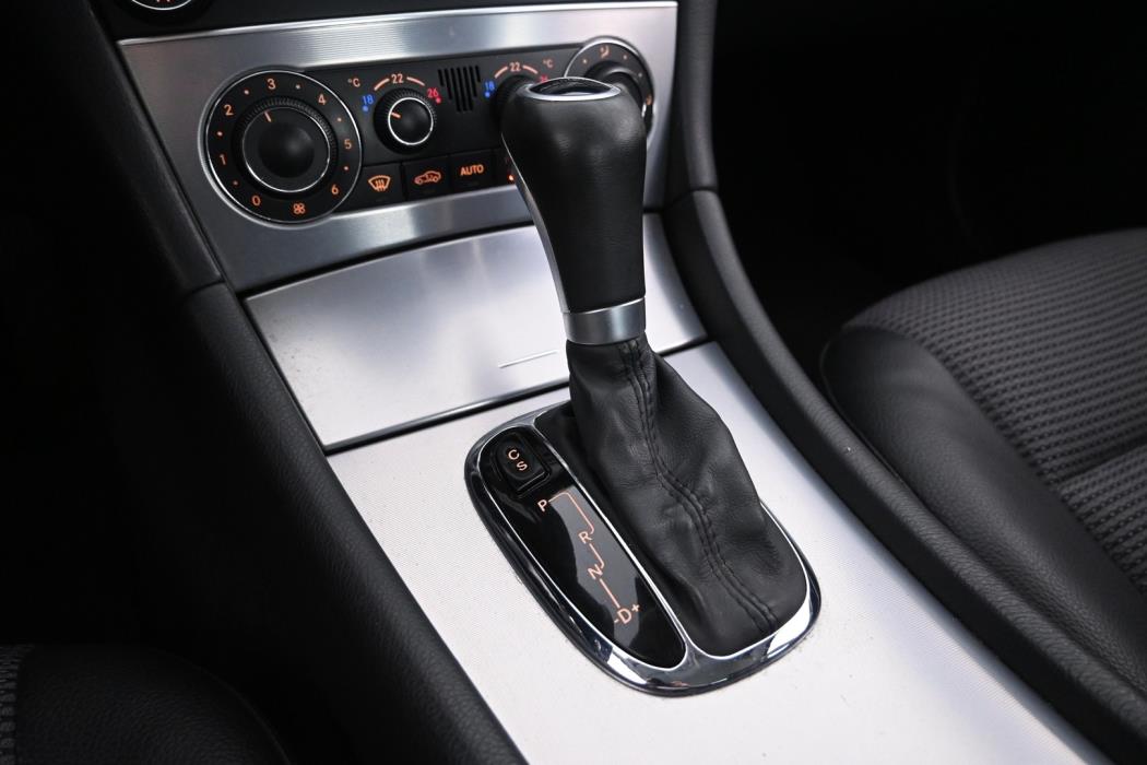 MERCEDES-BENZ C 2007