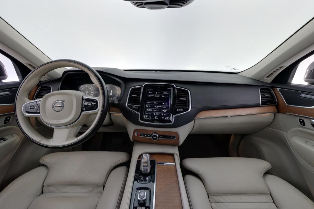 VOLVO XC90 2018