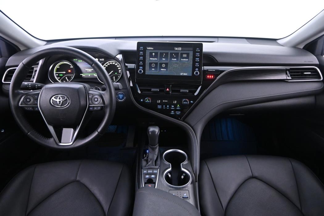 TOYOTA Camry 2024