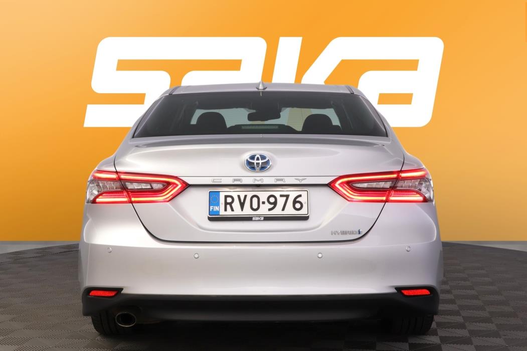 TOYOTA Camry 2024