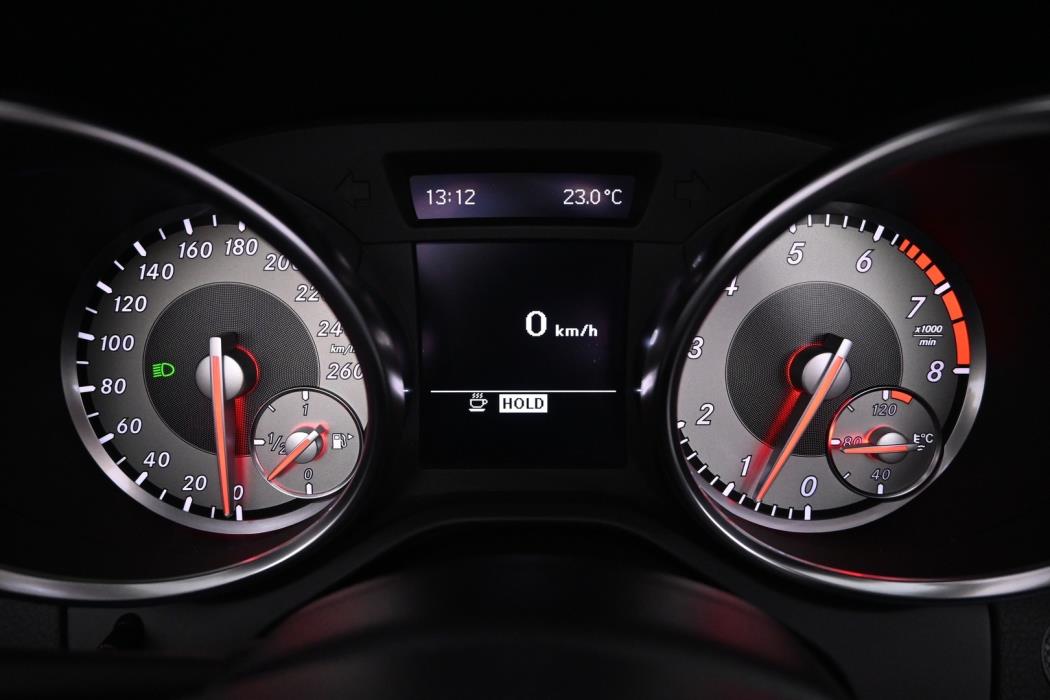 MERCEDES-BENZ SLK 2012