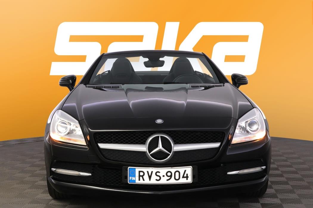 MERCEDES-BENZ SLK 2012
