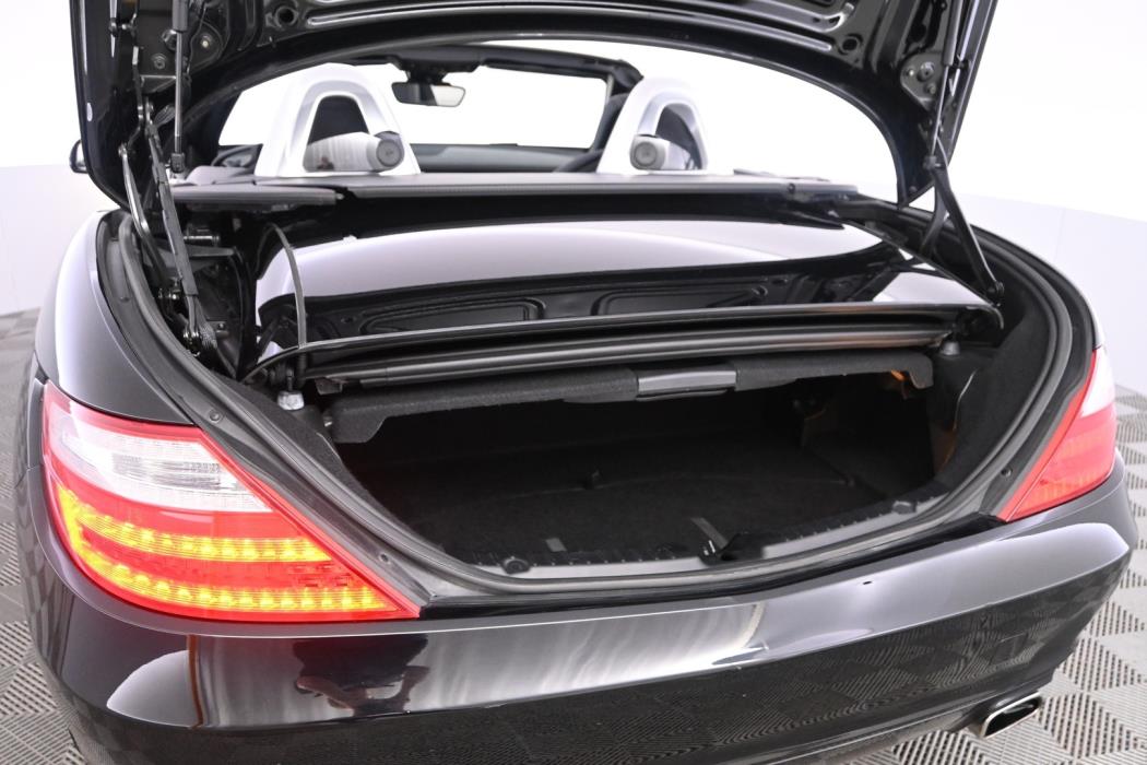 MERCEDES-BENZ SLK 2012