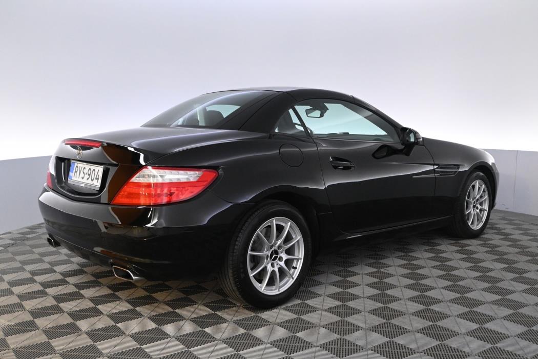 MERCEDES-BENZ SLK 2012