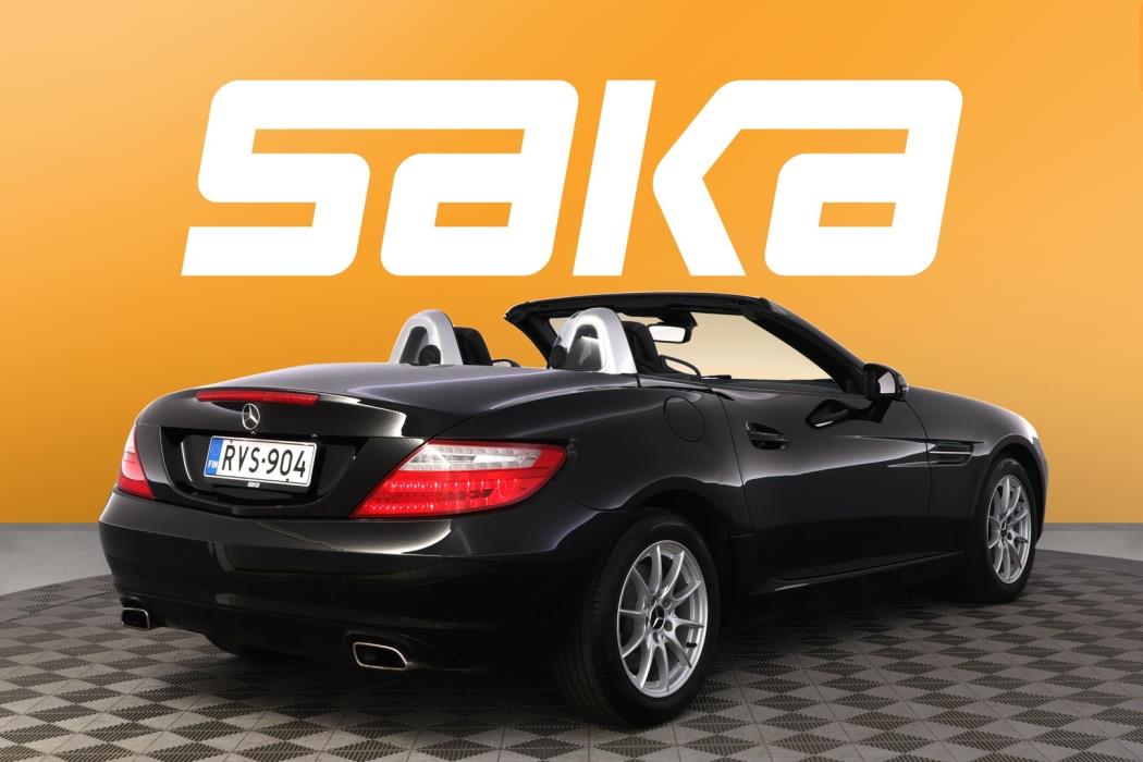 MERCEDES-BENZ SLK 2012