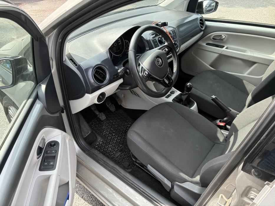 VOLKSWAGEN up! 2017
